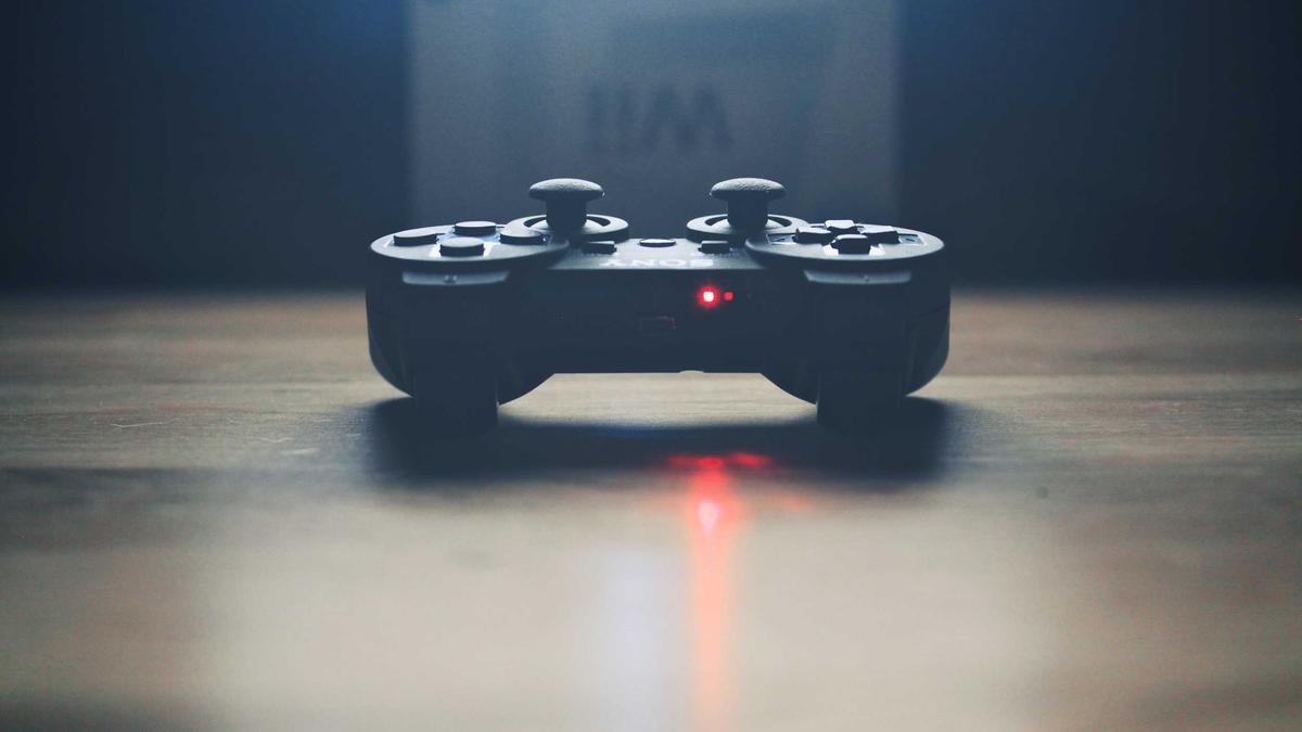Neobanks vs Traditional Banks vs Credit Unions: The Ultimate Banking Battle